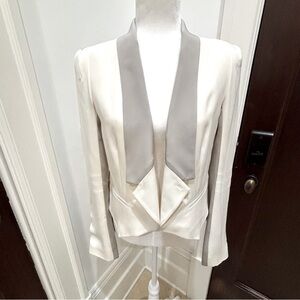 REBECCA MINKOFF Woman’s short tuxedo style jacket. White grey silk SZ 8